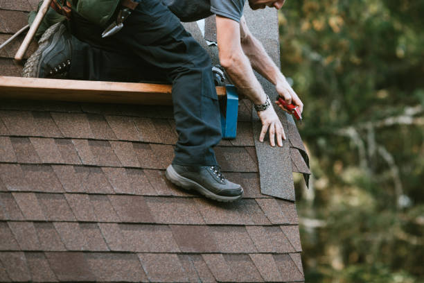 Best Shingle Roofing Installation  in Sandy Hook, CT